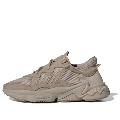 Adidas Originals (wmns) Adidas Ozweego 'trace Khaki'
