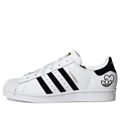 Adidas Originals (wmns) Adidas Superstar 'heart Logo - White'