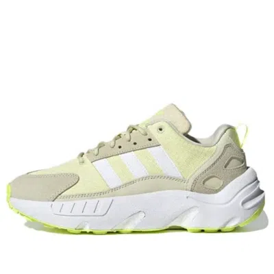Adidas Originals (wmns) Adidas Zx 22 Boost 'sand Yellow Tint'