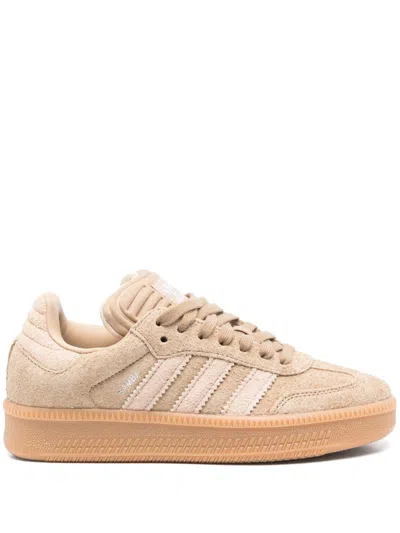 Adidas Originals Women's Sneakers In Marrone