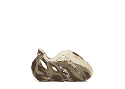 Pre-owned Adidas Originals Yeezy Foam Rnnr (infants) Sneakers In Mx Cream Clay