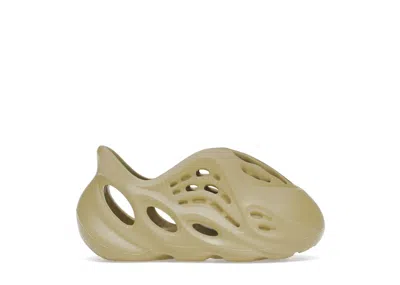 Pre-owned Adidas Originals Yeezy Foam Rnnr (infants) Sneakers In Sulfur