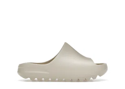 Pre-owned Adidas Originals Yeezy Slide (2022) (kids) Sneakers In Bone