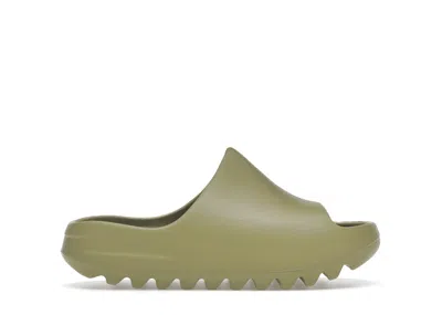 Pre-owned Adidas Originals Yeezy Slide (2022) (kids) Sneakers In Resin