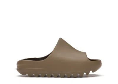 Pre-owned Adidas Originals Yeezy Slide (kids) Sneakers In Earth Brown