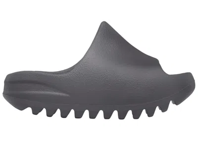 Pre-owned Adidas Originals Yeezy Slide (kids) Sneakers In Granite