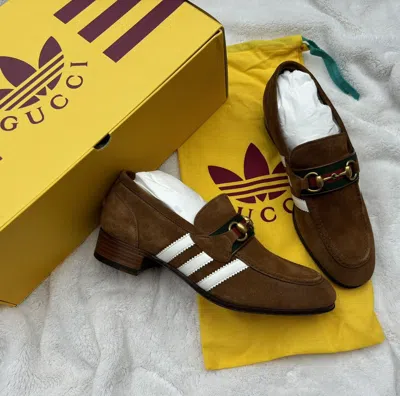 Pre-owned Adidas X Gucci Adidas Brown Suede Horsebit Loafer