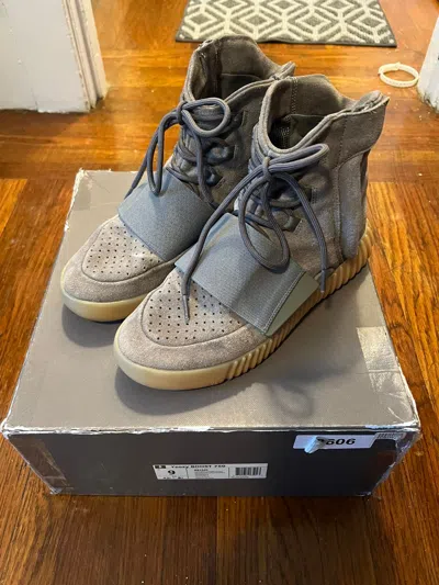 Pre-owned Adidas X Kanye West Yeezy 750 ‘grey Gum' Shoes