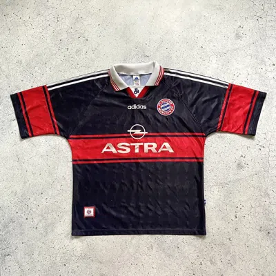 Pre-owned Adidas X Soccer Jersey Adidas Bayern Munchen 97-99 Astra Collectible Soccer Jersey In Black Red