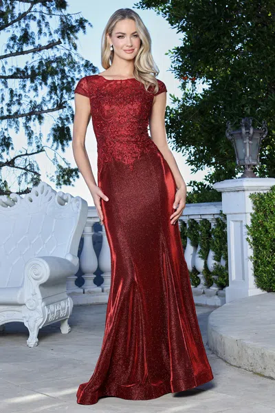 Adora Design 3355 In Red