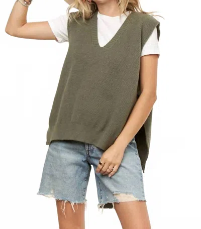 Adora V-neck Boxy Vest Top In Rosepine In Green