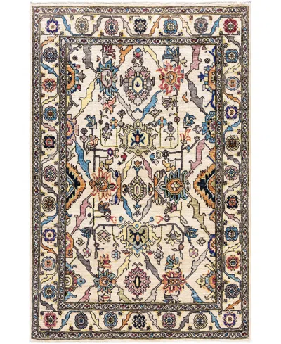Adorn Hand Woven Rugs Serapi M0103-312 4'x5'11" Area Rug In White