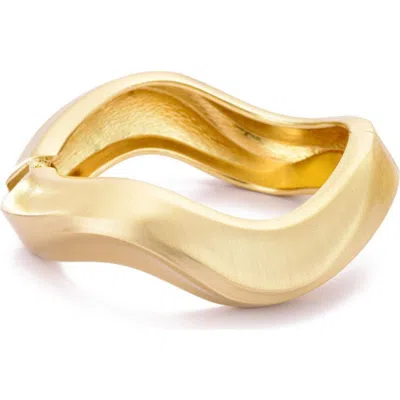 Adornia Wavy Hinged Bangle Bracelet In Gold
