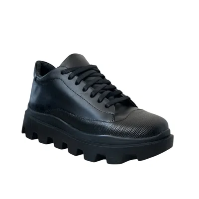 Adrenaline Fashion Luxury Designer Black Leather Sneakers – Chunky Sole Statement Shoes For Women In Animal Print