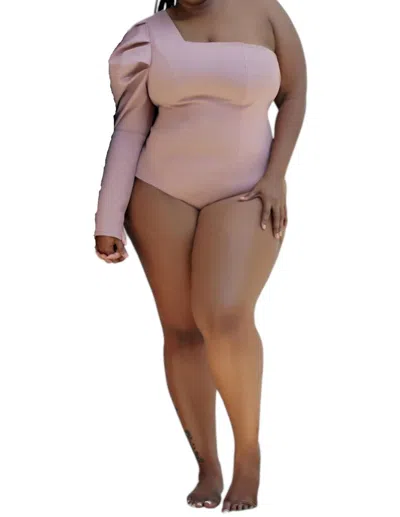 Adriana Contreras One Shoulder Bodysuit - Plus In Rose In Beige