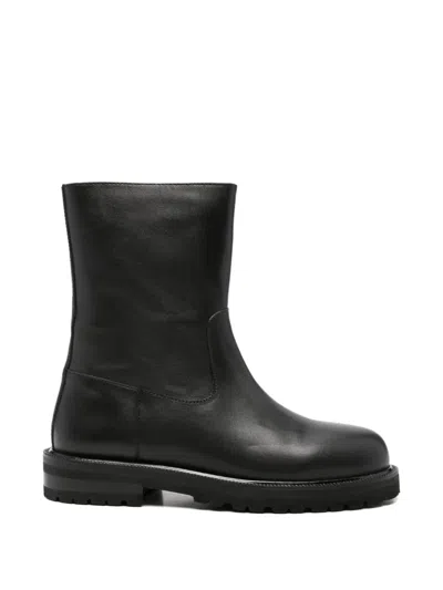 Adrianna Feretti Side-zip Boots In Black