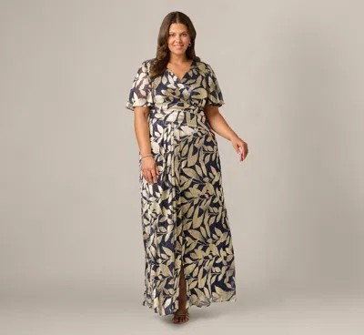Adrianna Papell Plus Size Foil Leaf Short Sleeve Gown With Draped Details In Navy Gold In Multi