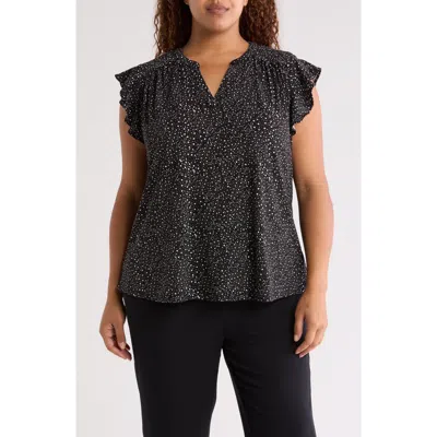 Adrianna Papell Print Flutter Sleeve Top In Black/ivory Scattered Dot