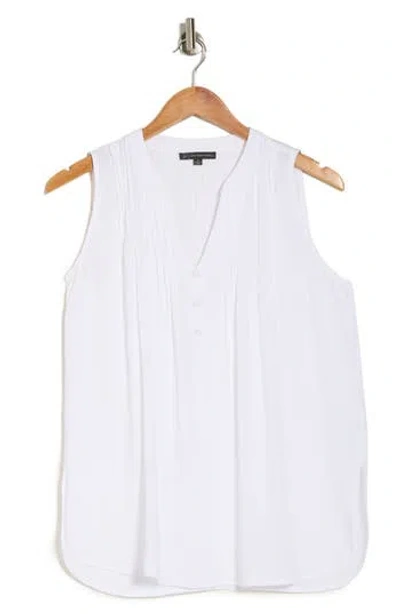 Adrianna Papell V-neck Shirred Top In White