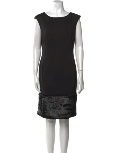 Pre-owned Adrienne Landau Bateau Neckline Knee-length Dress In Black
