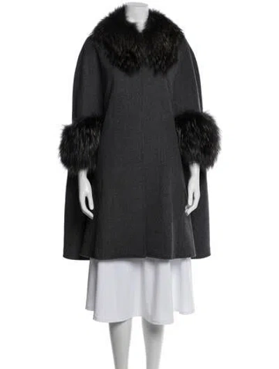 Pre-owned Adrienne Landau Cashmere Cape In Gray