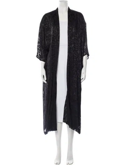 Pre-owned Adrienne Landau Lace Pattern Robe In Blue