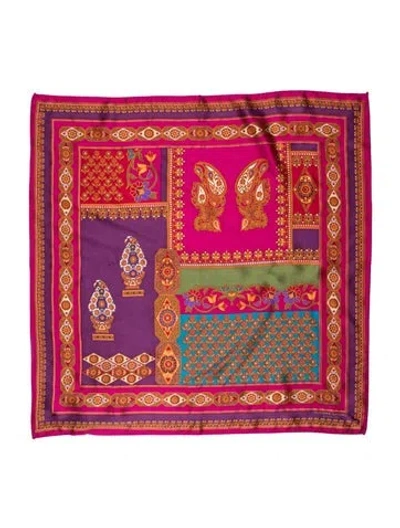 Pre-owned Adrienne Landau Silk Printed Bandana In Purple