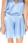Adrienne Lulu Shorts In Chambray In Blue