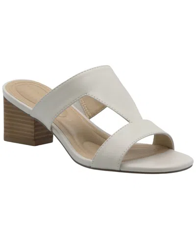 Adrienne Vittadini Adelyn Sandal In Gray