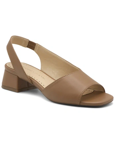 Adrienne Vittadini Adino Sandal In Brown