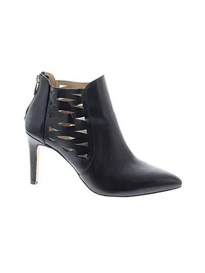 Pre-owned Adrienne Vittadini Ankle Boots In Black