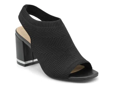 Adrienne Vittadini Anroll Sandal In Black