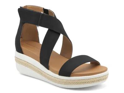 Adrienne Vittadini Cape May Wedge Sandal In Black