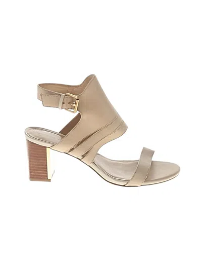 Pre-owned Adrienne Vittadini Heels In Brown