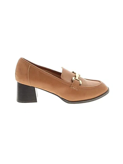 Pre-owned Adrienne Vittadini Heels In Tan
