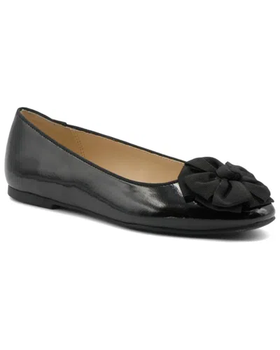 Adrienne Vittadini Janine Patent Flat In Black