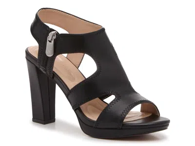 Adrienne Vittadini Paya Sandal In Black