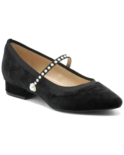 Adrienne Vittadini Piso Velvet Pump