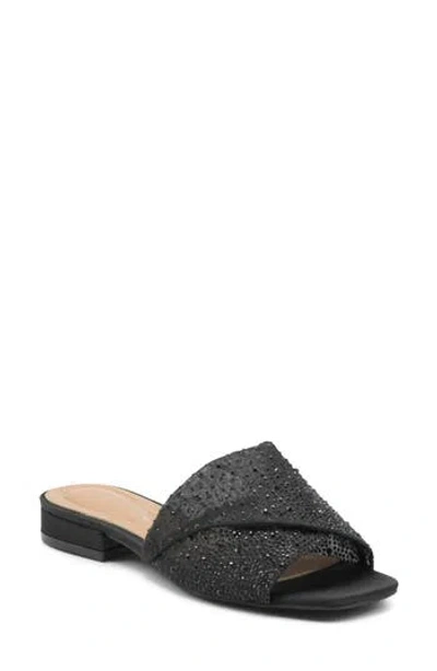 Adrienne Vittadini Primace Slide Sandal In Black