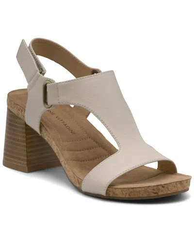 Adrienne Vittadini Salud Sandal In White