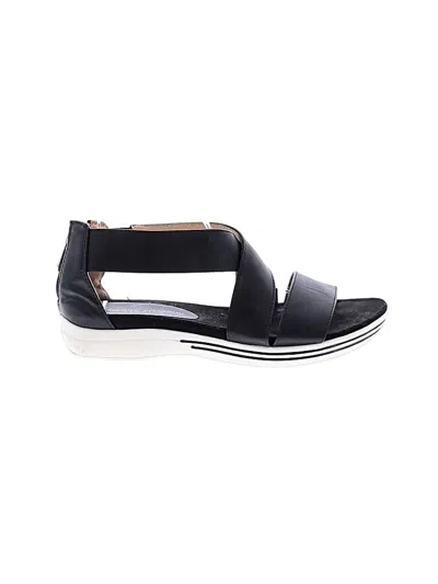 Pre-owned Adrienne Vittadini Sandals In Black