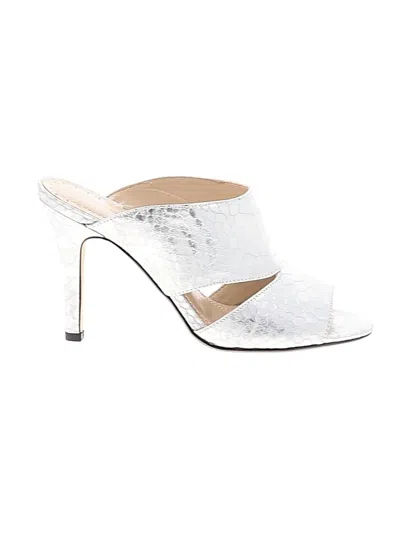 Pre-owned Adrienne Vittadini Sandals In Silver