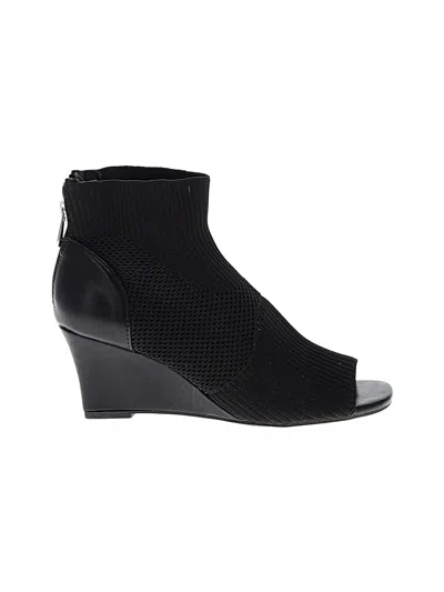 Pre-owned Adrienne Vittadini Wedges In Black