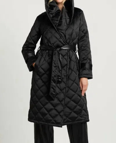 Adroit Atelier Salem Down Coat In Black
