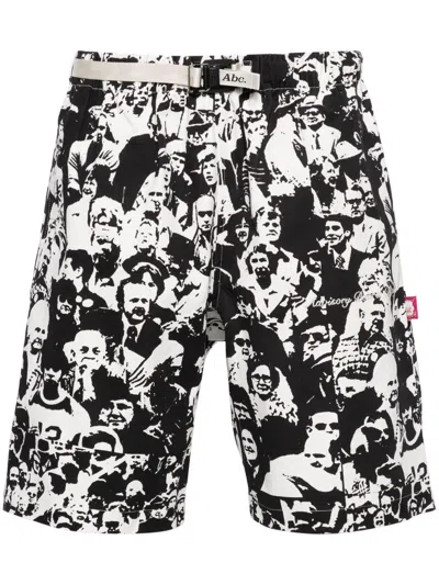 Advisory Board Crystals Black And White Faces Print Bermuda Shorts In Schwarz