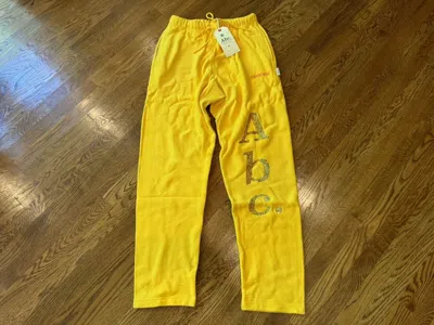 Pre-owned Advisory Board Crystals X Swarovski Xl 34 In Yellow