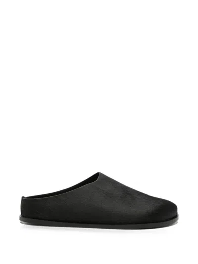 A.emery Lou Calf Hair Clogs In Black
