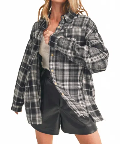 Aemi + Co Noelle Flannel Shirt In Navy In Blue