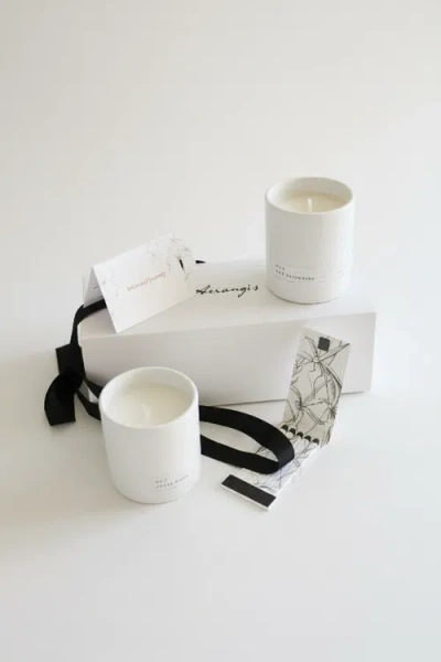 Aerangis Botanical Journey Gift Set In White