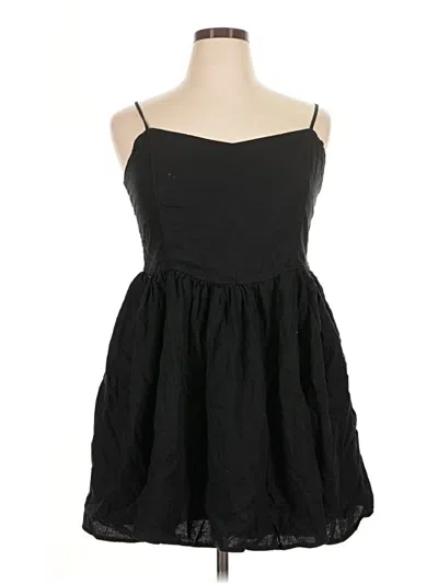 Pre-owned Aerie Casual Dress In Black